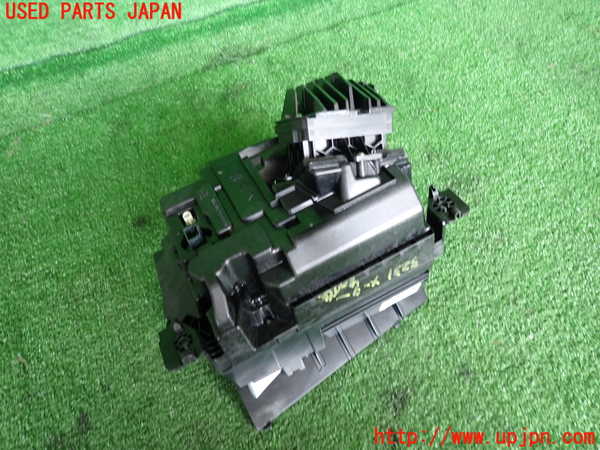 2UPJ-32316239]DSオートモビルズ ・DS 4(D41YH01)メーター・その他 中古_m0002.jpg