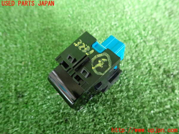 2UPJ-32316309]DSオートモビルズ ・DS 4(D41YH01)スイッチ4 (電動パーキングブレーキ) 中古_m0002.jpg