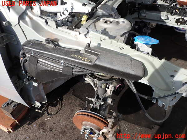 2UPJ-32316791]DSオートモビルズ ・DS 4(D41YH01)ウォッシャータンク1 中古_m0001.jpg