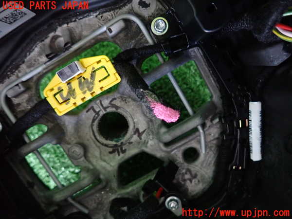 2UPJ-32317855]DSオートモビルズ ・DS 4(D41YH01)ステアリングホイール 中古_m0002.jpg
