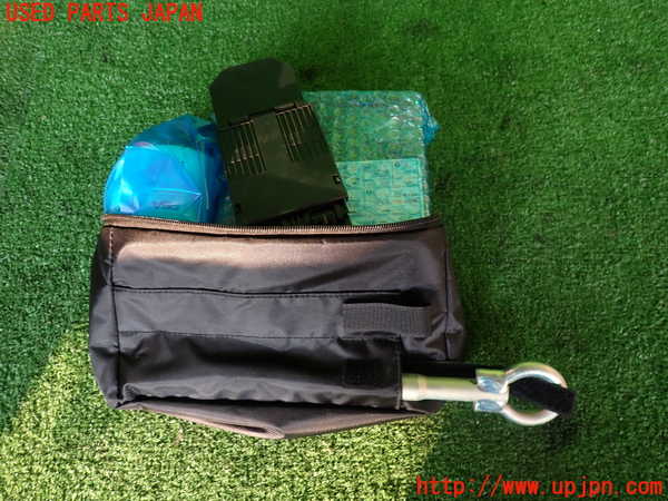 2UPJ-32317805]DSオートモビルズ ・DS 4(D41YH01)車載工具 中古_m0001.jpg