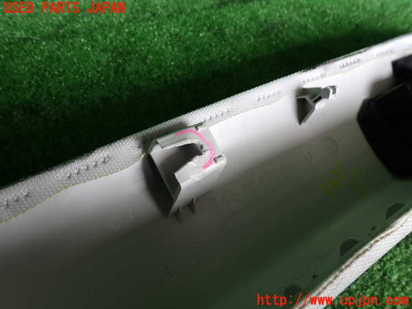 2UPJ-32317655]DSオートモビルズ ・DS 4(D41YH01)右フロントピラートリム 中古_m0003.jpg