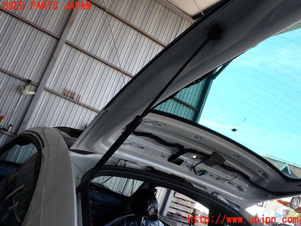 2UPJ-32321584]VW ザ･ビートル(16CPL)リアゲートダンパー 中古_m0002.jpg