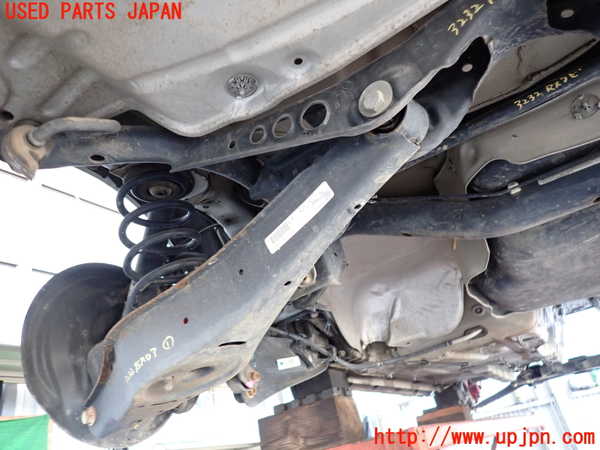 2UPJ-32325295]VW ザ･ビートル(16CPL)リアメンバー 中古_m0003.jpg