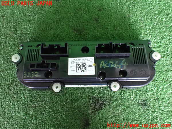 2UPJ-32326066]VW ザ･ビートル(16CPL)エアコンスイッチ1 中古_m0002.jpg