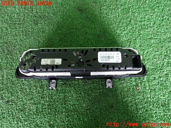 2UPJ-32326180]VW ザ･ビートル(16CPL)3連メーター 中古_m0002.jpg