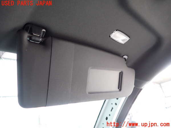 2UPJ-32327625]VW ザ･ビートル(16CPL)室内サンバイザー右側 中古_m0002.jpg