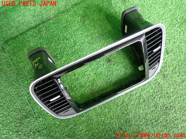 2UPJ-32327526]VW ザ･ビートル(16CPL)エアコン吹き出し口1 (真中) 中古_m0002.jpg