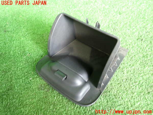 2UPJ-32327841]VW ザ･ビートル(16CPL)小物入れ1 中古_m0002.jpg