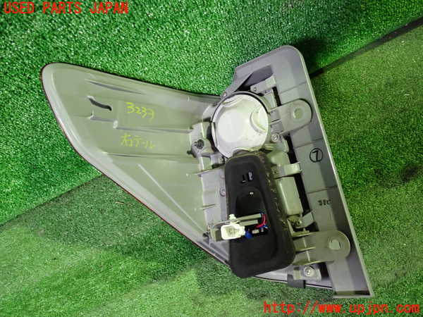 1UPJ-32331530]アルファードハイブリッド(ATH20W)右テールランプ 中古_m0002.jpg
