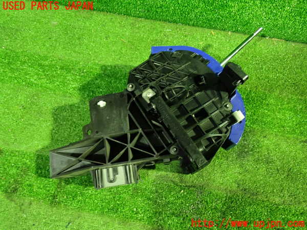 1UPJ-32337555]アルファードハイブリッド(ATH20W)ATシフトレバー 中古_m0002.jpg