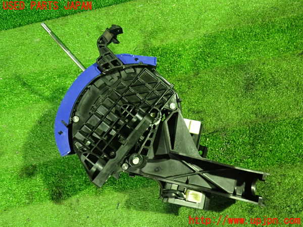 1UPJ-32337555]アルファードハイブリッド(ATH20W)ATシフトレバー 中古_m0003.jpg