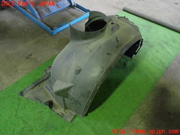 1UPJ-32341090]ベンツ CLA250 4MATIC(117346 C117)右前フェンダーライナー 中古_m0002.jpg