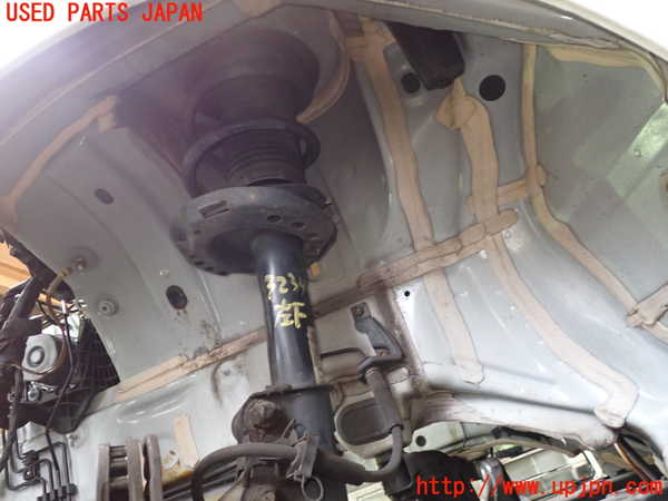 1UPJ-32345025]ベンツ CLA250 4MATIC(117346 C117)左フロントストラット 中古_m0001.jpg