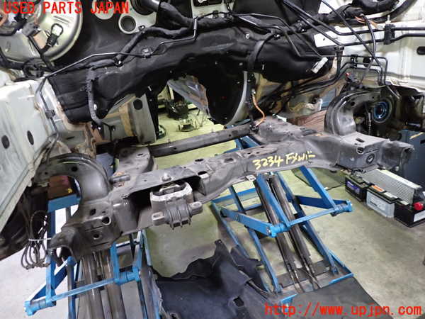 1UPJ-32345285]ベンツ CLA250 4MATIC(117346 C117)フロントメンバー 中古_m0001.jpg