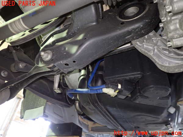 1UPJ-32345295]ベンツ CLA250 4MATIC(117346 C117)リアメンバー 中古_m0003.jpg