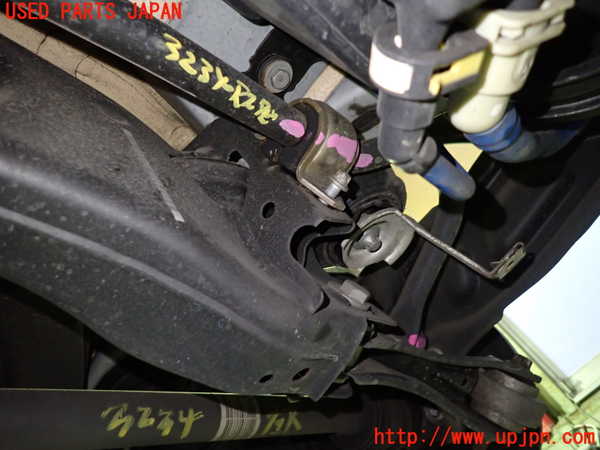1UPJ-32345445]ベンツ CLA250 4MATIC(117346 C117)リアスタビライザー 中古_m0002.jpg