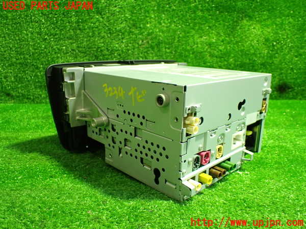 1UPJ-32346589]ベンツ CLA250 4MATIC(117346 C117)カーナビゲーション HDD 中古_m0004.jpg