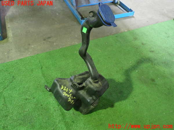 1UPJ-32346791]ベンツ CLA250 4MATIC(117346 C117)ウォッシャータンク1 中古_m0001.jpg