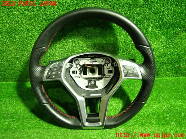 1UPJ-32347855]ベンツ CLA250 4MATIC(117346 C117)ステアリングホイール 中古_m0001.jpg