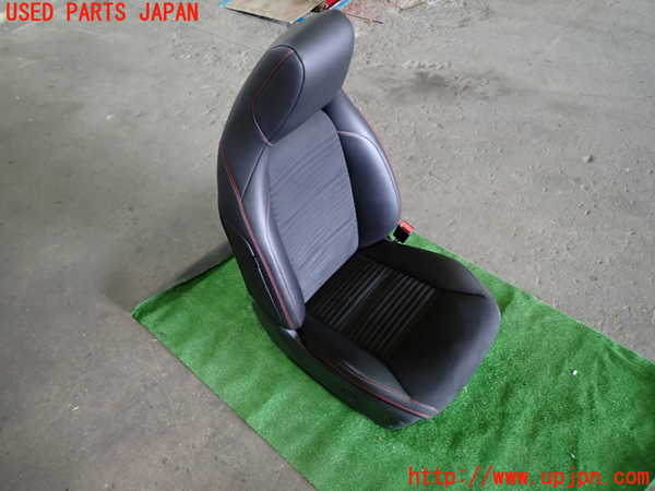 1UPJ-32347035]ベンツ CLA250 4MATIC(117346 C117)運転席シート 中古_m0001.jpg