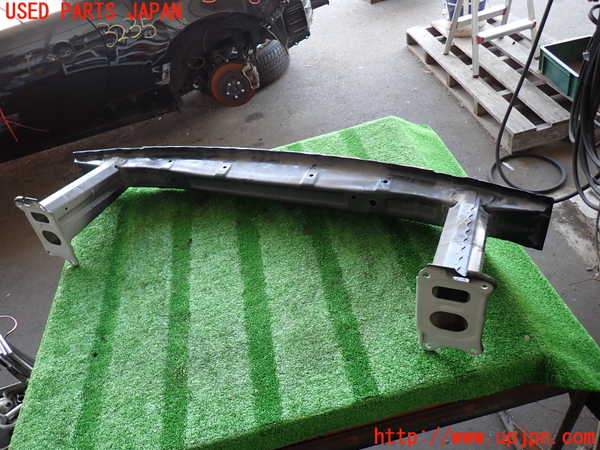 2UPJ-32351014]GR86(BRZ)(ZN8)フロントバンパーホースメント 中古_m0003.jpg