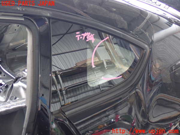 2UPJ-32351382]GR86(BRZ)(ZN8)左クォーターガラス 中古(43R-006708 M2H2)_m0001.jpg