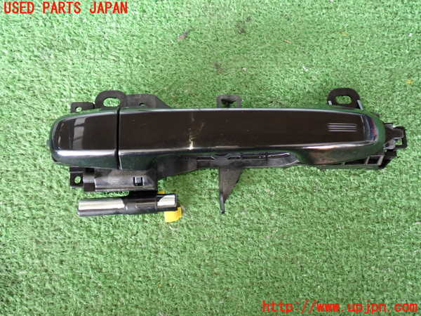 2UPJ-32351270]GR86(BRZ)(ZN8)左ドアハンドル(アウターハンドル) 中古_m0001.jpg