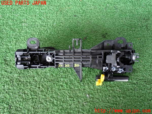 2UPJ-32351270]GR86(BRZ)(ZN8)左ドアハンドル(アウターハンドル) 中古_m0002.jpg