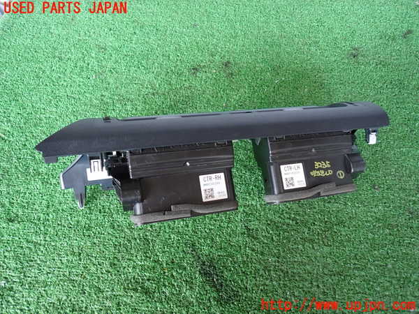 2UPJ-32357526]GR86(BRZ)(ZN8)エアコン吹き出し口1 (真中) 中古_m0002.jpg