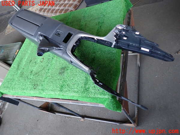 2UPJ-32357540]GR86(BRZ)(ZN8)センターコンソール 中古_m0004.jpg