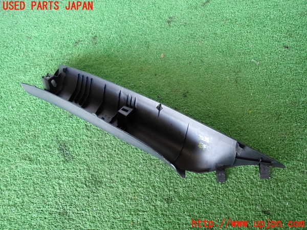 2UPJ-32357655]GR86(BRZ)(ZN8)右フロントピラートリム 中古_m0004.jpg