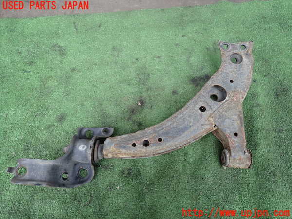 2UPJ-32365176]カローラ レビン(AE92)右フロントロアアーム1 中古_m0002.jpg