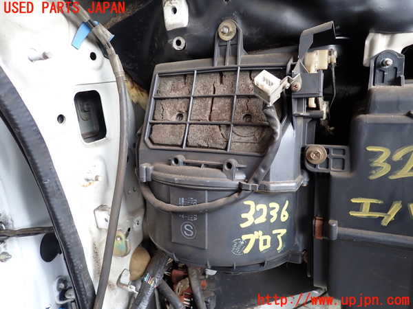 2UPJ-32366095]カローラ レビン(AE92)ブロアファン(ブロアーファン) 中古_m0001.jpg