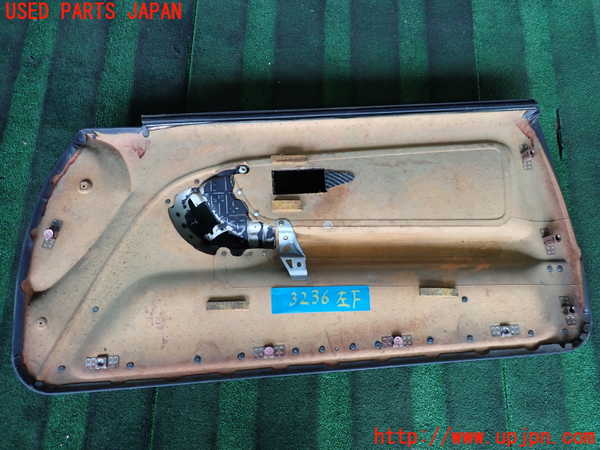 2UPJ-32361264]カローラ レビン(AE92)左ドア内張り 中古_m0002.jpg
