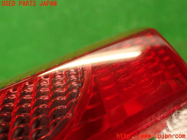 2UPJ-32371550]アルファロメオ・156 GTA(932AXB)右リアフィニッシャー 中古_m0002.jpg