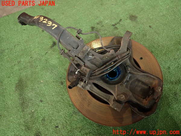 2UPJ-32374290]アルファロメオ・156 GTA(932AXB)右フロントナックルハブ 中古_m0002.jpg