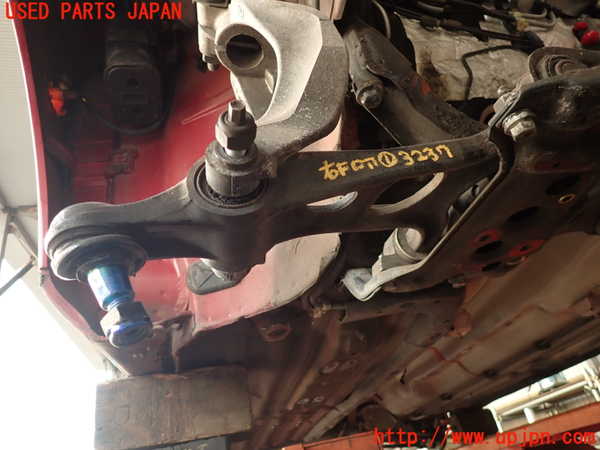 2UPJ-32375176]アルファロメオ・156 GTA(932AXB)右フロントロアアーム1 中古_m0001.jpg