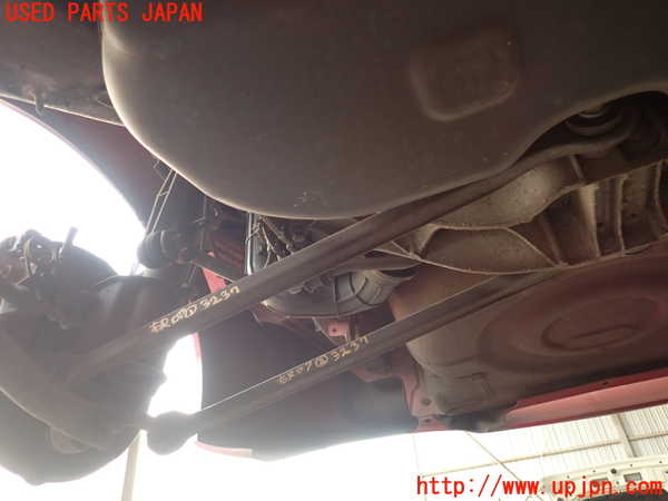 2UPJ-32375200]アルファロメオ・156 GTA(932AXB)右リアロアアーム1 中古_m0001.jpg