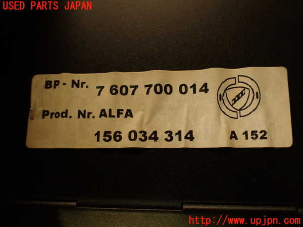 2UPJ-32376505]アルファロメオ・156 GTA(932AXB)CDチェンジャー 中古_m0004.jpg