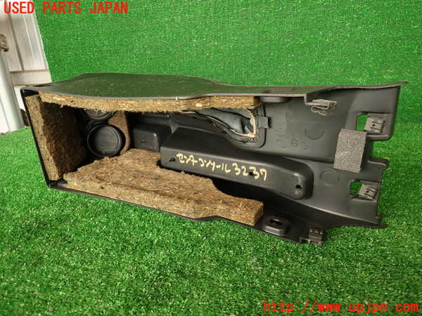 2UPJ-32377540]アルファロメオ・156 GTA(932AXB)センターコンソール 中古_m0005.jpg