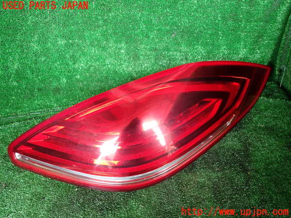 1UPJ-32381530]ポルシェ・パナメーラ S E-ハイブリッド(970CGEA)右テールランプ 中古_m0001.jpg