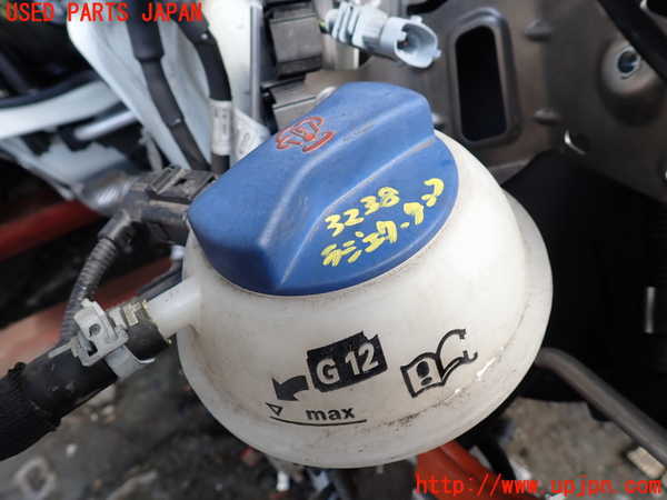 1UPJ-32382410]ポルシェ・パナメーラ S E-ハイブリッド(970CGEA)ラジエータータンク 中古_m0001.jpg