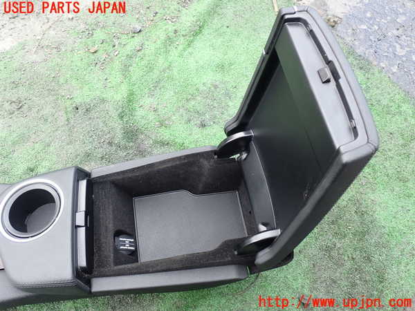 1UPJ-32387540]ポルシェ・パナメーラ S E-ハイブリッド(970CGEA)センターコンソール 中古_m0003.jpg