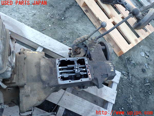 1UPJ-32393200]三菱ジープ(J59)ミッション MT G52B 4WD 中古_m0001.jpg