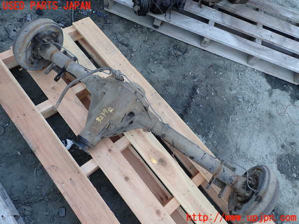 1UPJ-32394400]三菱ジープ(J59)リアデフホーシング 中古_m0002.jpg