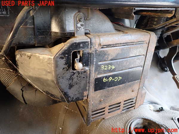 1UPJ-32396100]三菱ジープ(J59)ヒーターコア 中古_m0001.jpg