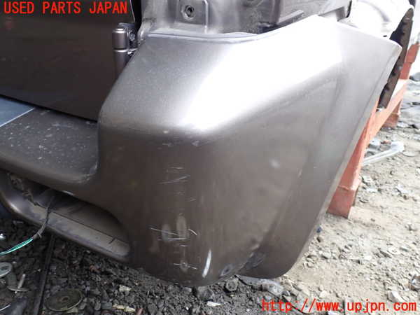1UPJ-32401610]ジムニー シエラ(JB43W)リアバンパー 中古_m0002.jpg