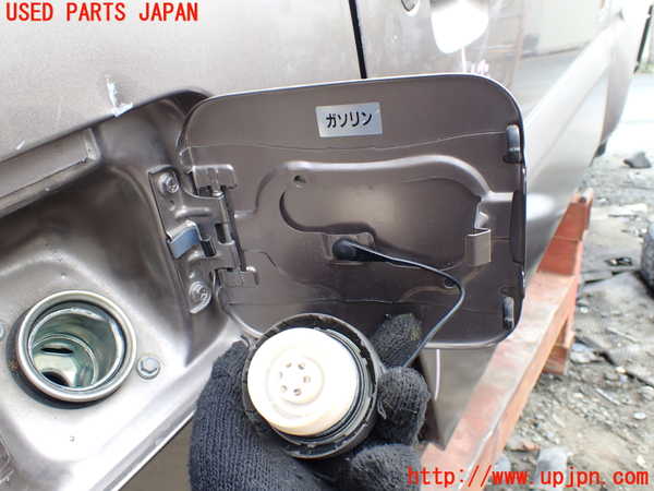 1UPJ-32401690]ジムニー シエラ(JB43W)フューエルリッド 中古_m0002.jpg