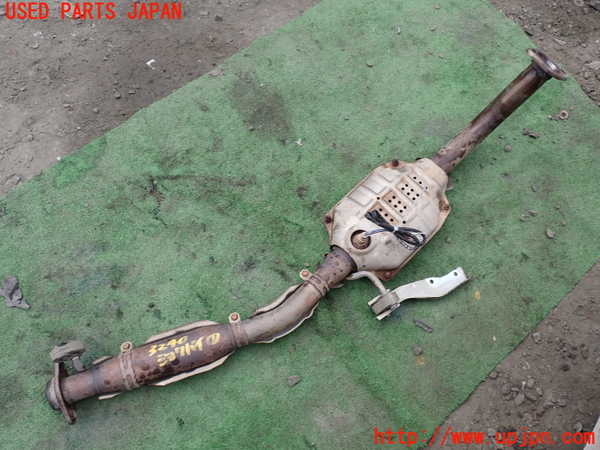 1UPJ-32402661]ジムニー シエラ(JB43W)触媒1 中古_m0001.jpg